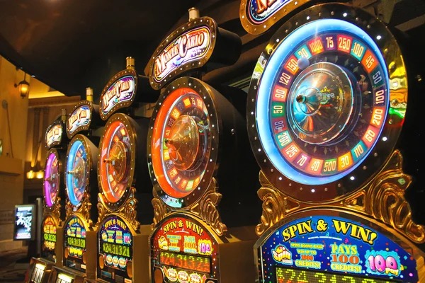 dausbet Live ball draws every round